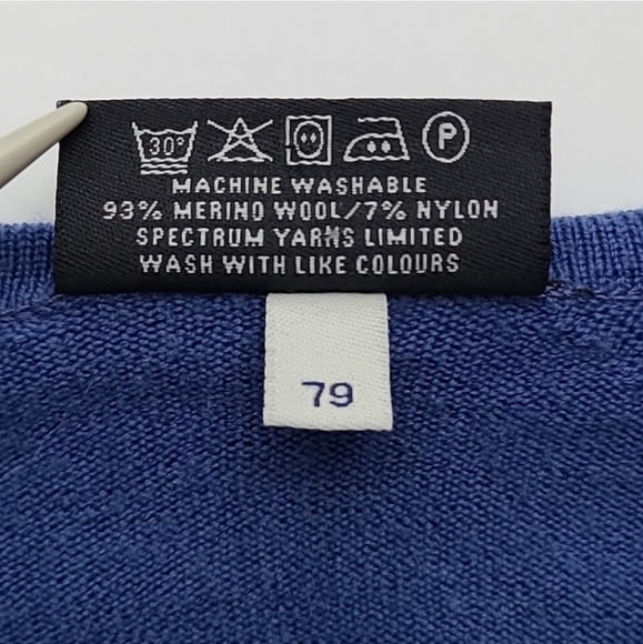 Glenbrae Men's Blue Merino Spirol V Neck Pullover Sweater  Made in UK Size Small - Picture 8 of 13